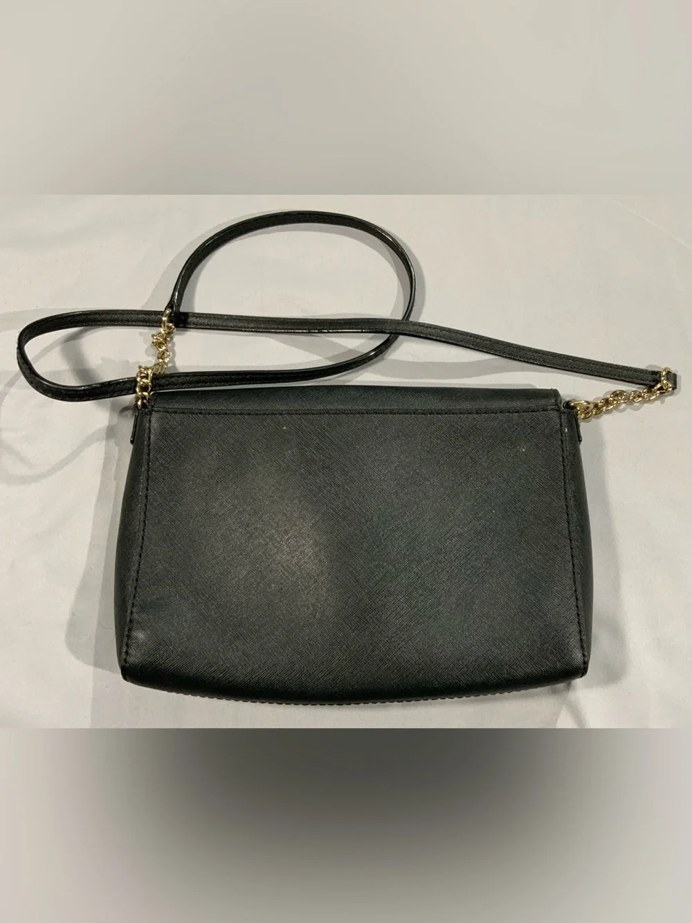 kate spade black crossbody bag with gold chain strap